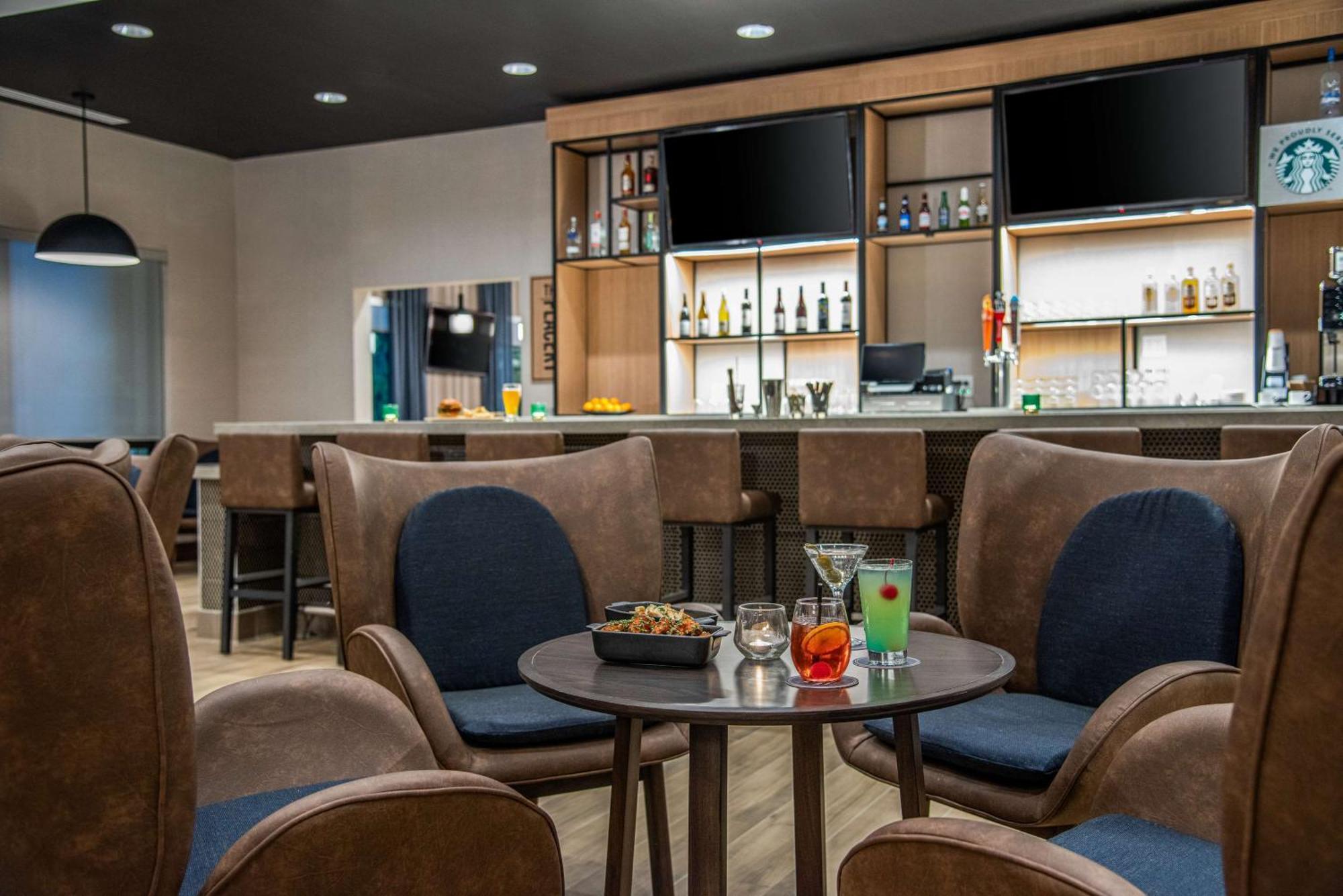 Hyatt Place Newark-Silicon Valley Exteriér fotografie