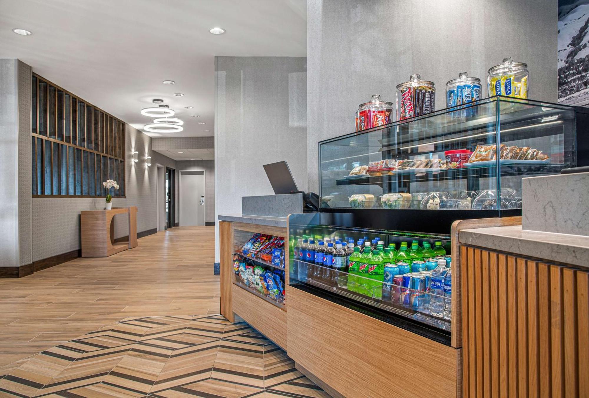 Hyatt Place Newark-Silicon Valley Exteriér fotografie